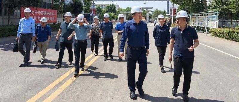 河南省市场监督管理局及省特检院领导一行莅临英国365集团调研