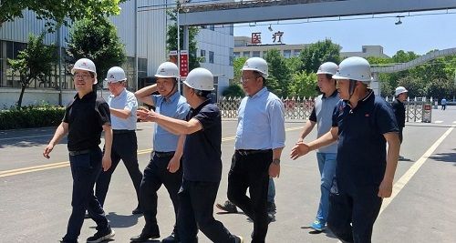 河南工程学院机械工程学院一行莅临英国365集团调研
